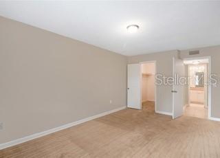 Building Photo - 484 Banyon Tree Cir