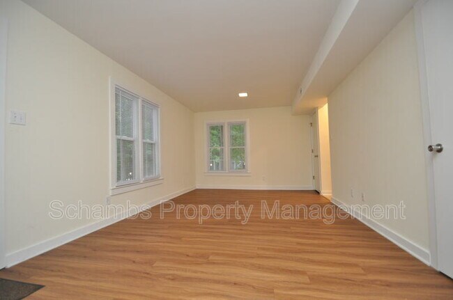 Building Photo - 100 Carmichael Ct