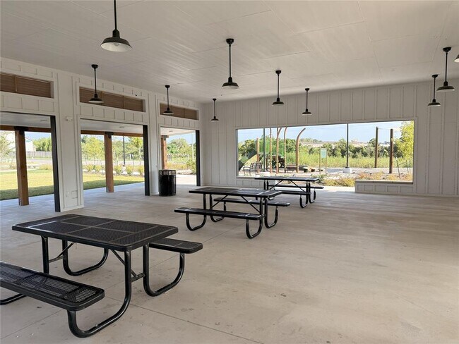 Building Photo - 14224 Sandrock Bnd