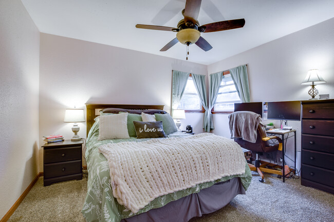 Master Bedroom with Custom Closet - 900 Coolidge Rd