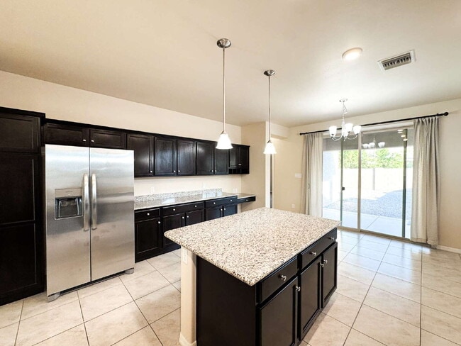 Building Photo - Araby Crossing – 3 Bedroom, 2 Bathroom Sol...