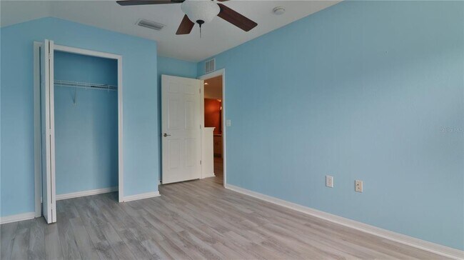 Building Photo - 16319 Bridgeglade Ln