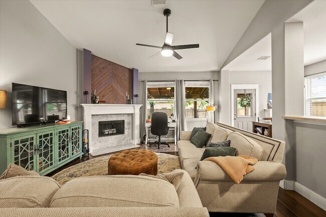 Building Photo - 4721 Heron Pond Ln