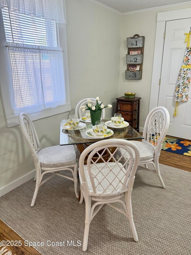 Building Photo - 240 Acorn Dr