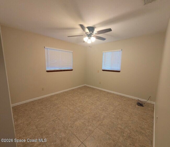 Building Photo - 530 Allen Dr