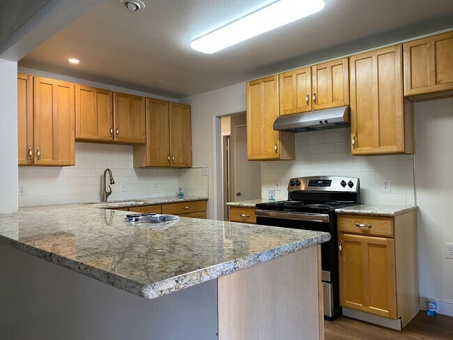 Building Photo - Four Bed, Two Bath Home In Stockton's Holi...