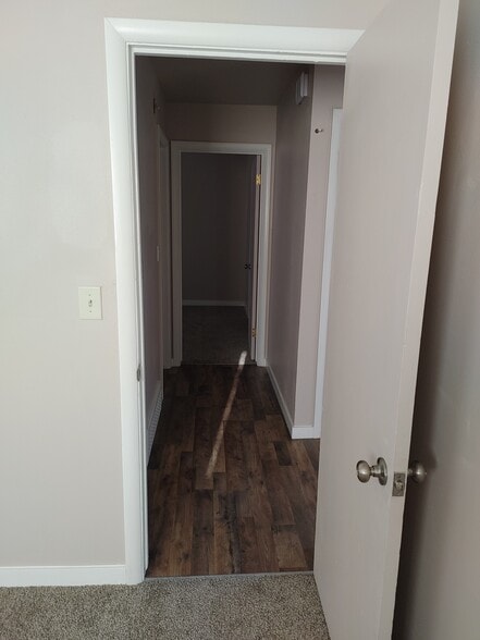 Hallway - 214 E 6Th Ave