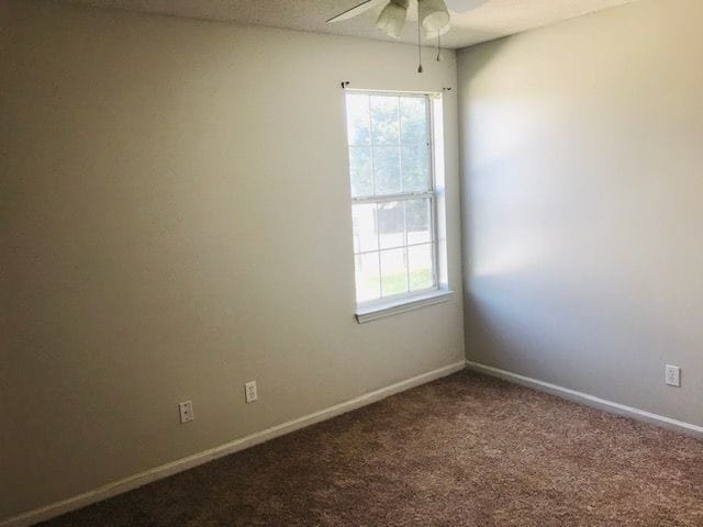 Building Photo - Lovely home in St James Estates