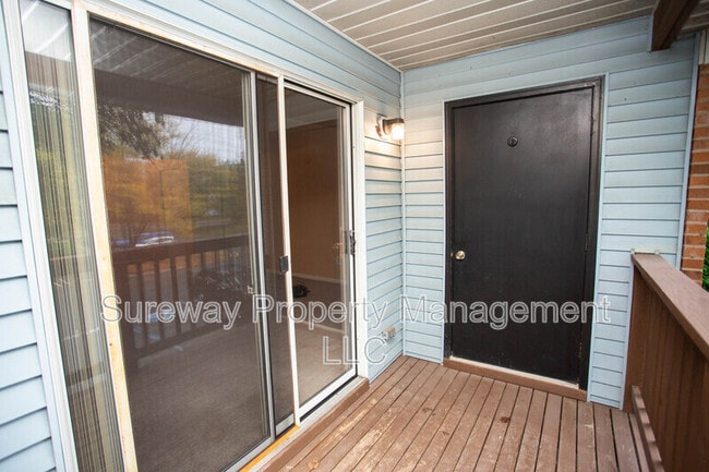 Building Photo - 115 Claire Ct