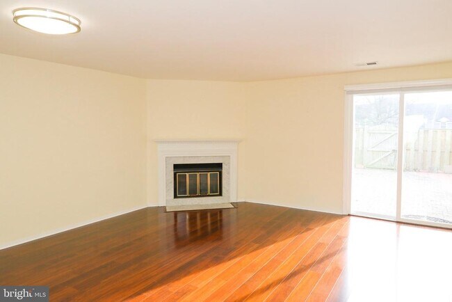 Building Photo - 5933 Grisby House Ct