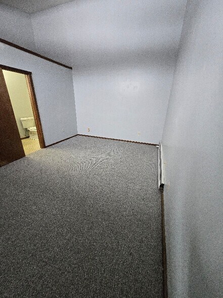 Building Photo - 9110 N Lima Rd