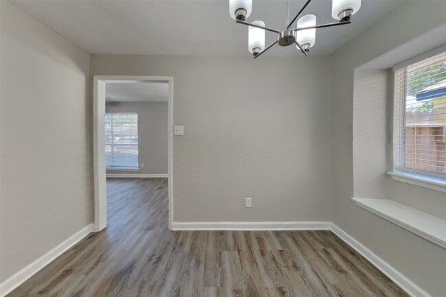Building Photo - 2314 Pebbledowne Cir