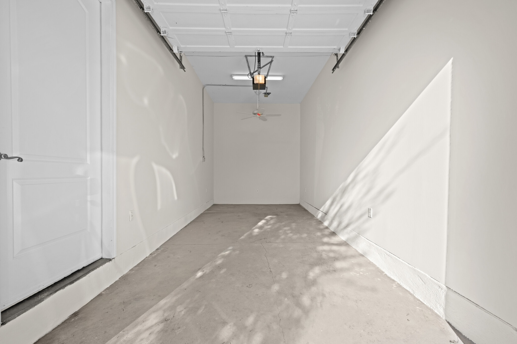 Building Photo - 6069 Horner St