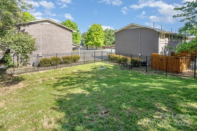 Building Photo - 1520 Seigle Ave