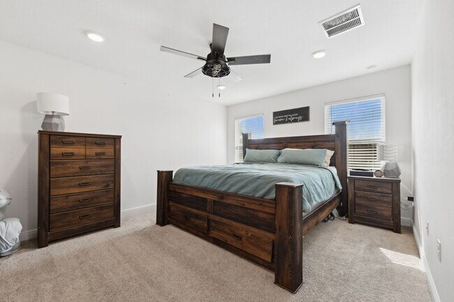Building Photo - 7131 Penn Way