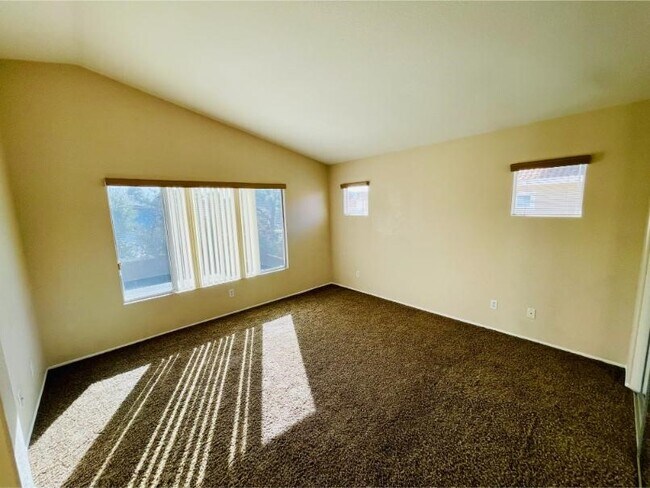 Building Photo - 31495 Corte Rimola