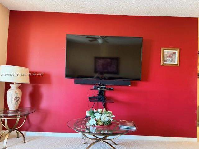 Building Photo - 19501 E Country Club Dr