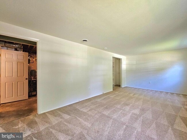 Building Photo - 4123 Glendale Rd