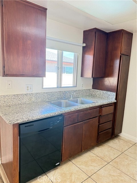 Building Photo - 15161 Monterey Ave