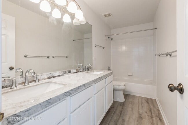 Building Photo - 2895 Lahinch Ct