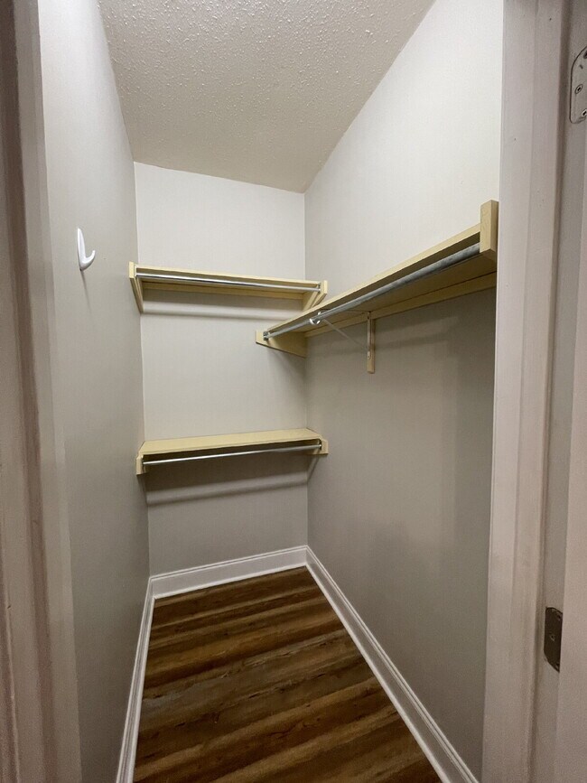 Building Photo - 15 Aspen Loop