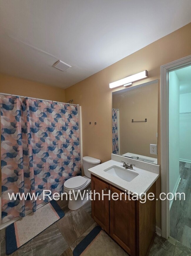 Building Photo - Gorgeous 5 Bd/ 3 Bath Including Full Finished Basement/ Spacious Yard with RV Parking/ Small Subd...