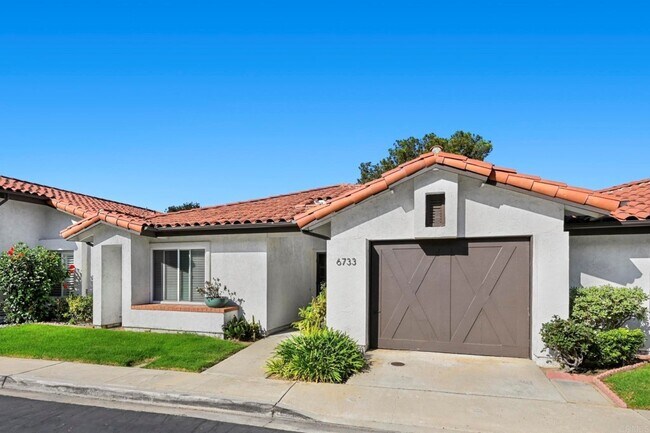 Building Photo - 6733 Oleander Way