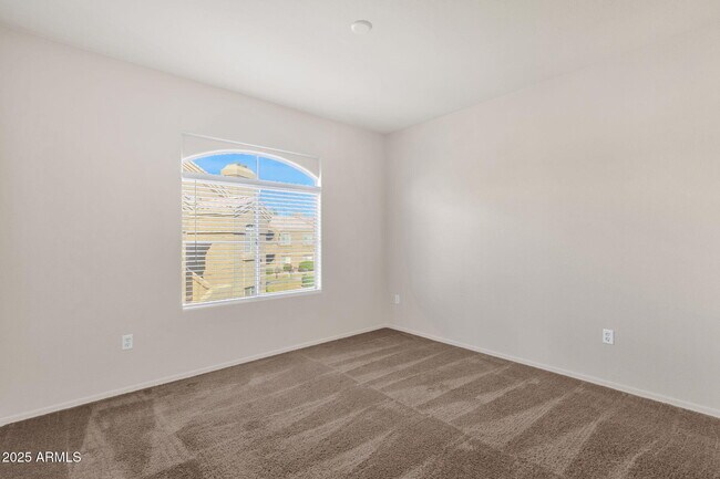 Building Photo - 5335 E Shea Blvd