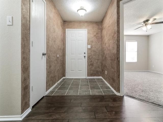 Building Photo - 1419 Leeward Ln