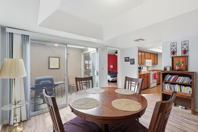 Building Photo - 2929 E Broadway Rd