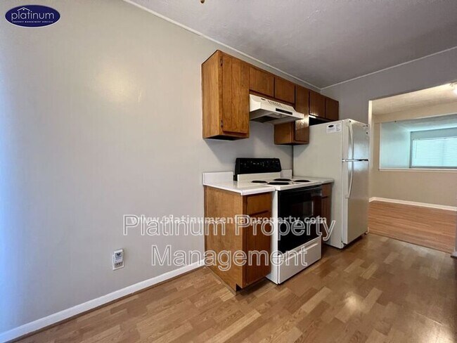 Building Photo - 63 Sandalwood Cir