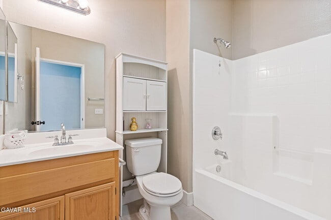 Building Photo - 5909 Viking