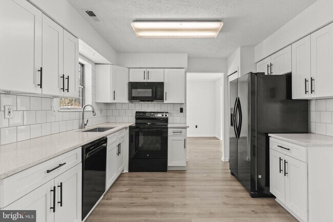 Building Photo - 6953 Cony Ct