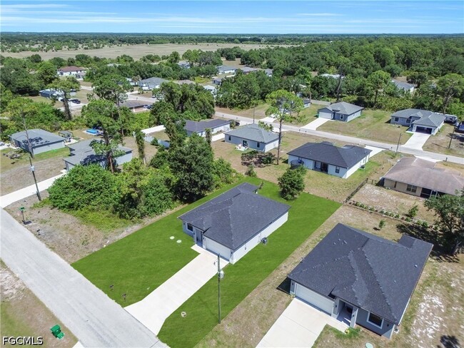 Building Photo - 6208 Forest Ct