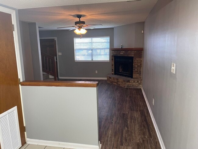 Building Photo - 1411 Pullen Rd