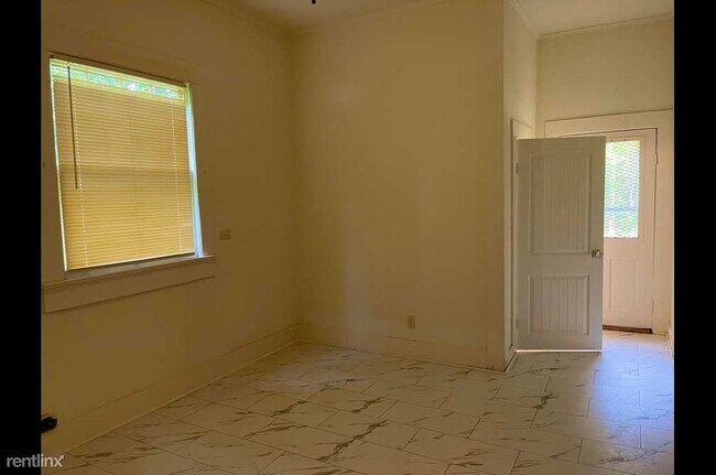 Building Photo - 4 br, 2 bath House - 122 Montague Street