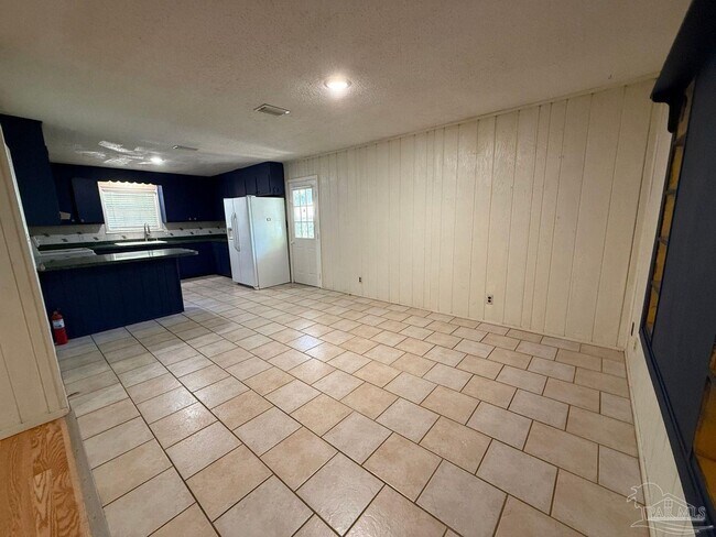 Building Photo - 4801 Berryhill Rd