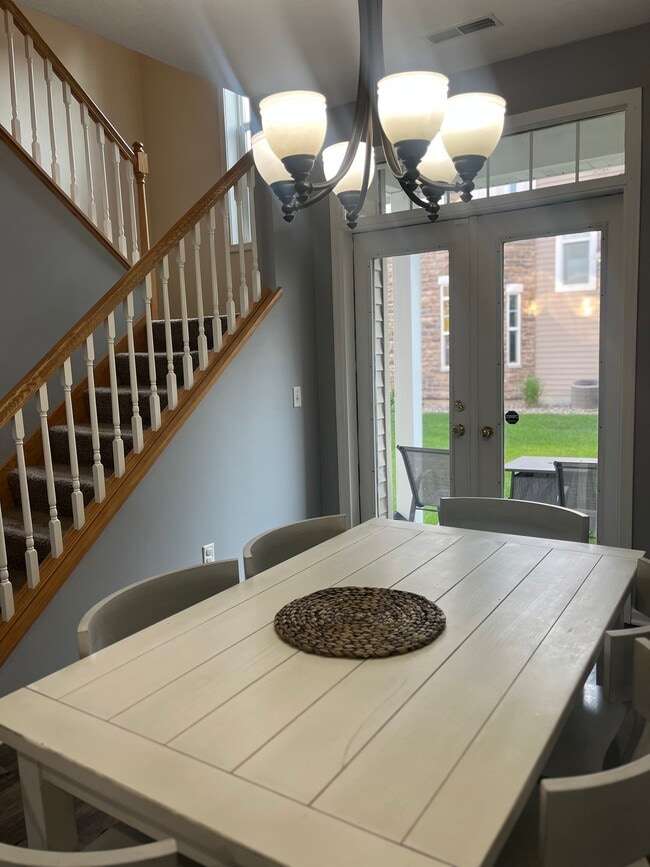 Building Photo - 5648 Winnetka Ave N