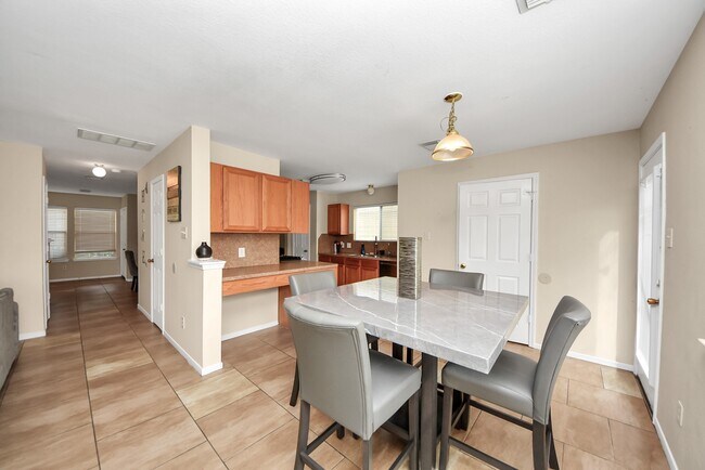 Building Photo - 20626 Sycamore Crest Ln