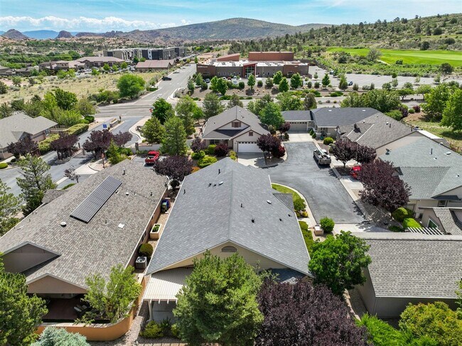 Building Photo - Beautiful 2 Bedroom 2 Bath in Prescott!