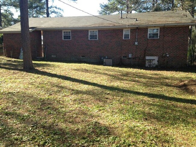 Building Photo - 1542 S Beltline Blvd