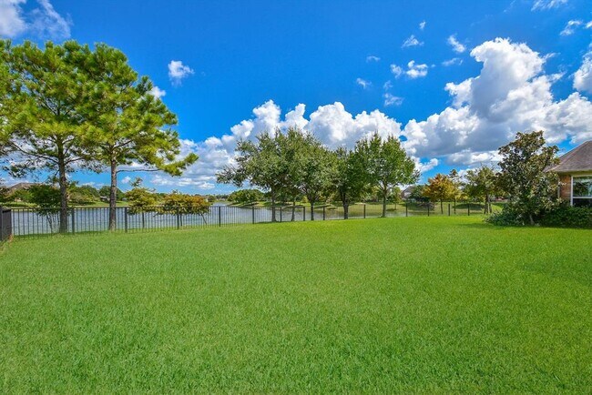 Building Photo - 2403 Galleon Point Ct