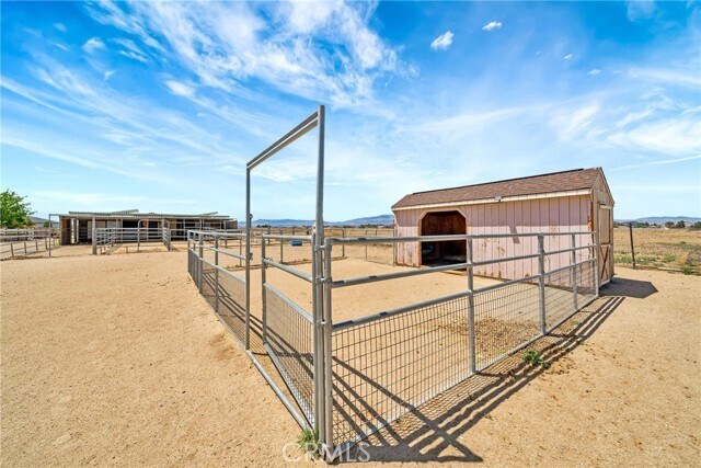 Building Photo - 7315 W Ave A 8