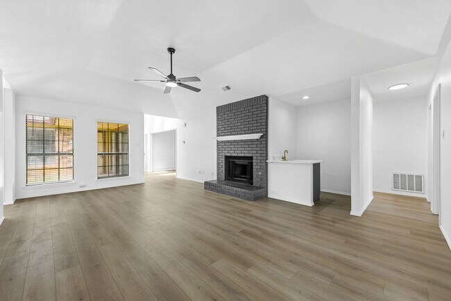 Building Photo - 4046 St Christopher Ln
