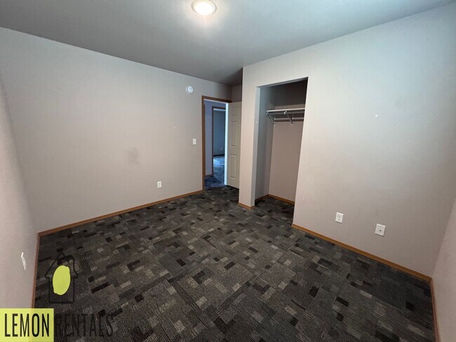 Building Photo - 302 E. "P" St