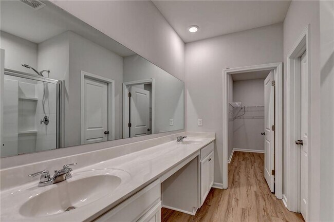 Building Photo - 175 Grey Falcon Ave