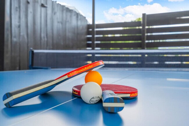 Building Photo - 18715 NW 10th Ct