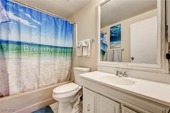 Building Photo - 1914 Ottawa Dr