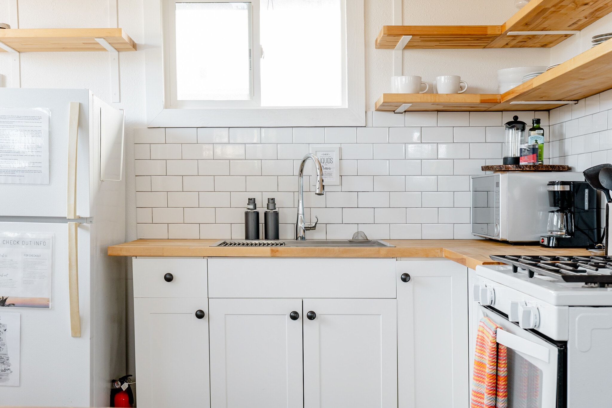 Building Photo - 91-841 Pohakupuna Rd