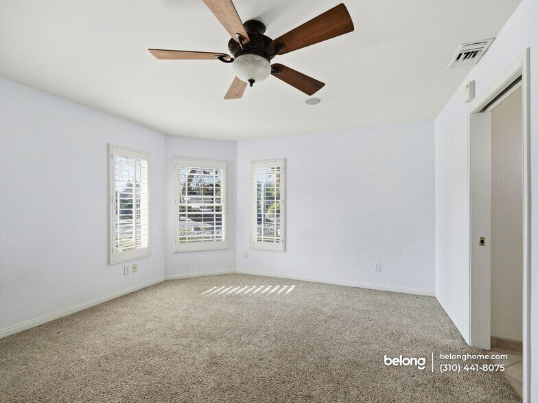 Building Photo - 22243 Craggyview St